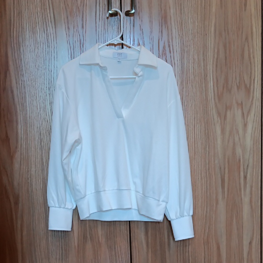 Kut from the Kloth White Top